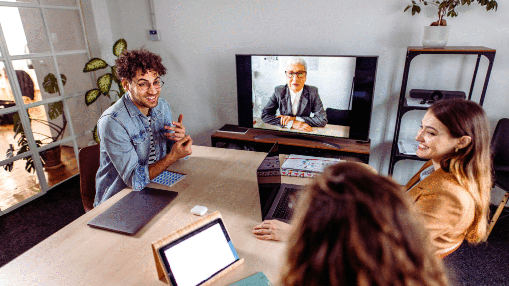 Remove vs Hybrid vs Office Work: Evaluating Employee Productivity and Satisfaction Remove vs Hybrid vs Office Work: Evaluating Employee Productivity and Satisfaction